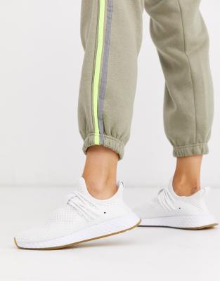 adidas originals deerupt trainers