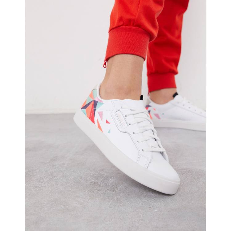 Adidas originals embroidered on sale sleek trainers in white