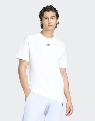 Originals - Engineered - T-Shirt in Weiß mit Streifen auf der Brust und Kragen Weiß S
