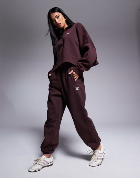 adidas Originals – Essential – Brązowe joggersy - view 1