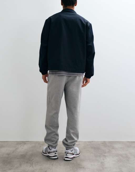 adidas Originals essential cuffed joggers in grey, 3 of 5