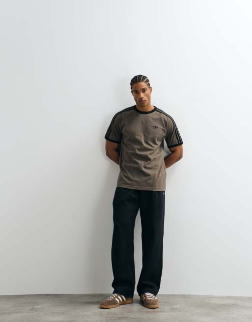 adidas Originals Essential Jogger mit Bündchen in Schwarz, 3 von 5