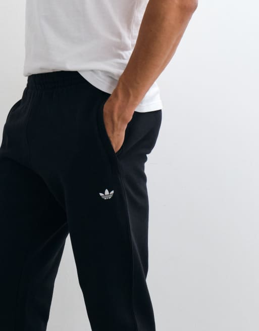 adidas Originals Essential Jogger mit Bündchen in Schwarz, 4 von 5