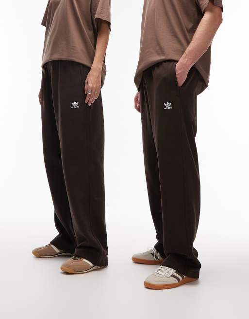 adidas Originals – Essential – Jogginghose in Braun mit offenem Saum, 2 von 5