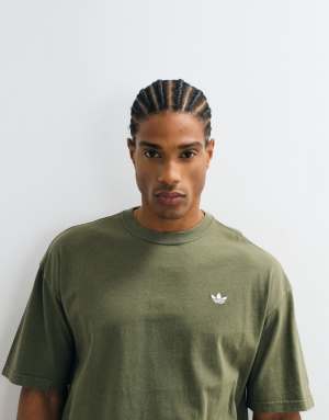 adidas Originals essential loose fit t-shirt in washed olive