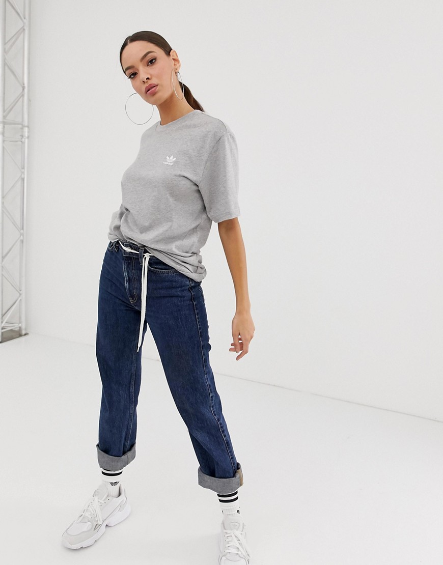 Adidas Originals Essential mini logo t-shirt in grey heather