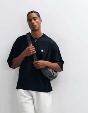 adidas Originals essential oversized t-shirt in black