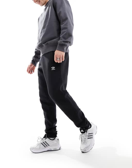 Adidas trefoil joggers black sale