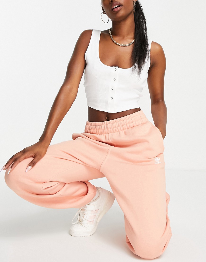 Adidas Originals essential sweatpants in blush-Neutral
