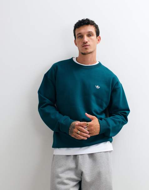 adidas Originals essential sweatshirt i ledig passform i grönt - view 1