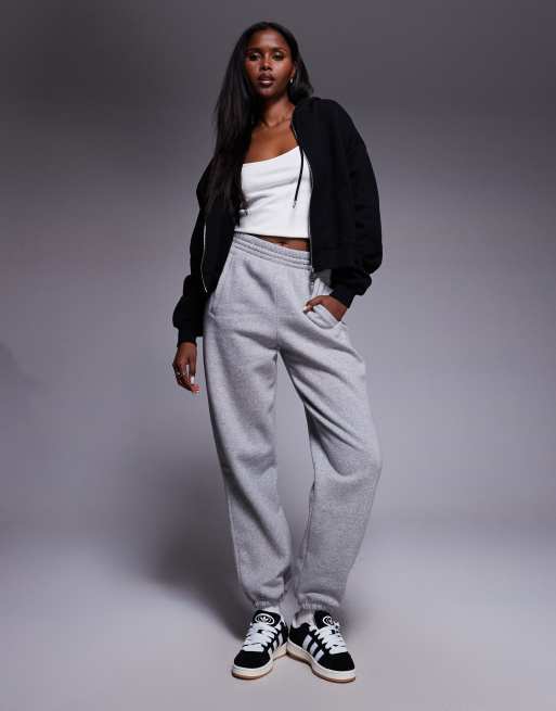 adidas Originals – Essential – Szare joggersy z logo Trefoil