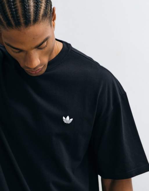 adidas Originals Essential T-Shirt in Schwarz mit lockerer Passform, 3 von 5