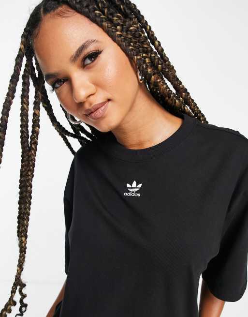 adidas Originals – Essential – T-Shirt in Schwarz