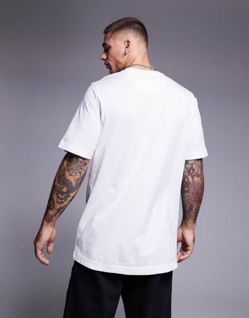 adidas Originals Essential T-shirt in white | ASOS