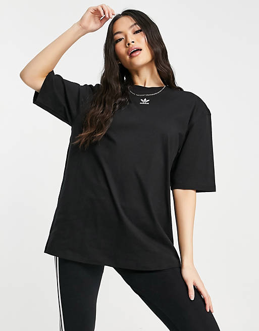 adidas Originals Essential  trefoil  t-shirt in black 