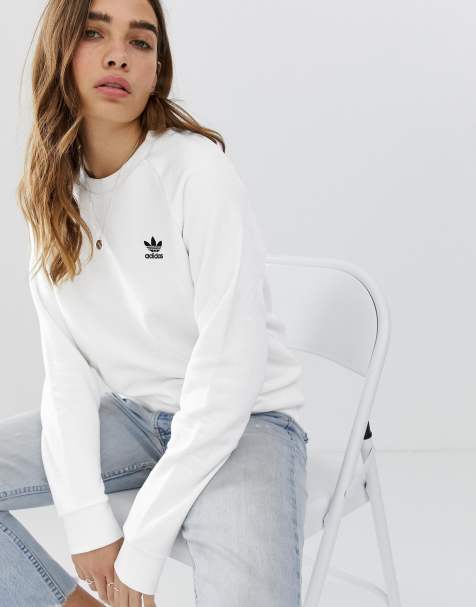 adidas Originals – Essential – Weißes Sweatshirt mit Rundhalsausschnitt