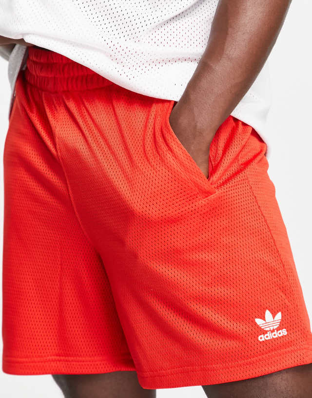 adidas Originals Essentials 6.5 inch basketball style shorts in red