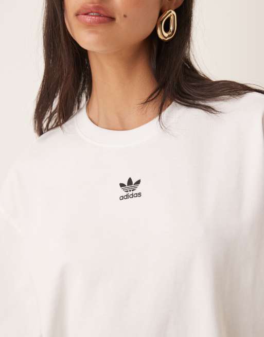 adidas Originals Essentials boyfriend t-shirt in white | ASOS
