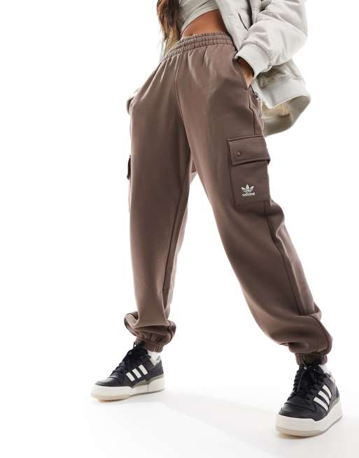 Brown 2024 cargo joggers