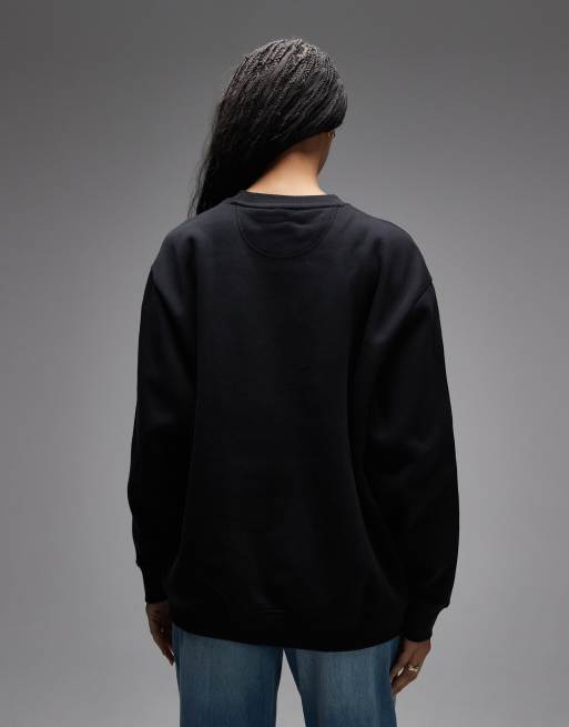 adidas Originals essentials crew neck oversized sweatshirt in black, 2 of 4