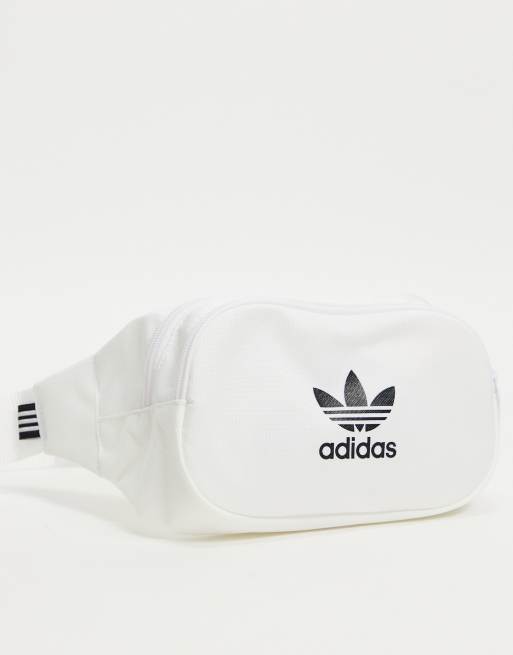 Adidas originals 2025 essential crossbody