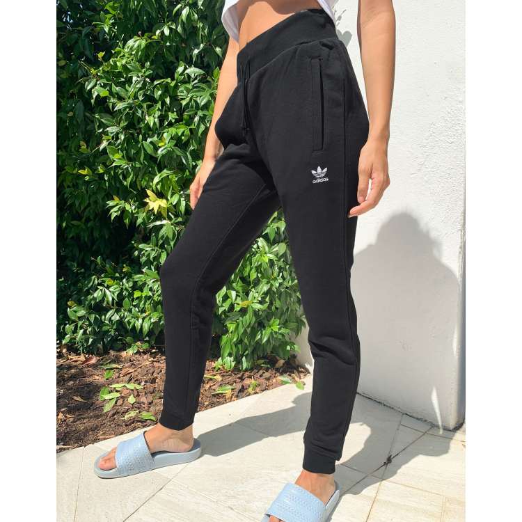 Adidas originals essentials cuffed joggers in black sale