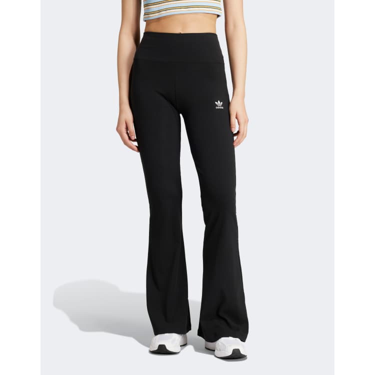 【ADIDAS】Ribbed Flared Leggings - Charcoal / JN3024 adidas Originals Rib Flared Legging Carbon | Stylerunner