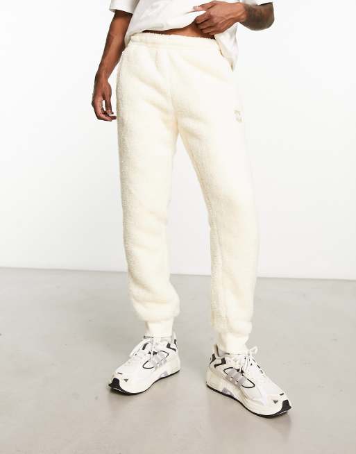 adidas Mens Essentials+ Fluffy Fleece Sweat Pants : : Clothing,  Shoes & Accessories