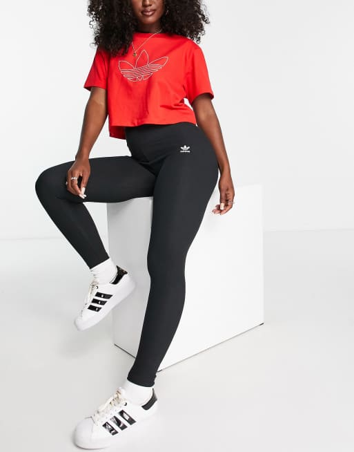 adidas Originals – Essentials – Gerippte Leggings in Schwarz