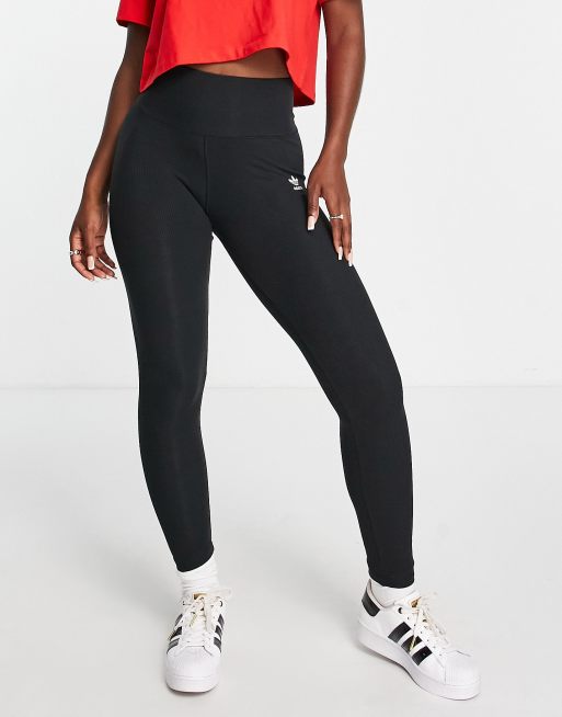 adidas Originals – Essentials – Gerippte Leggings in Schwarz