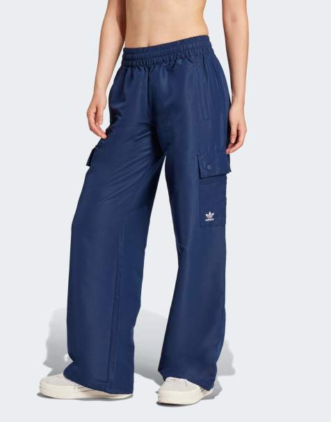 adidas Originals – Essentials – Gewebte Cargohose in dunklem Indigoblau - view 1
