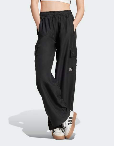 adidas Originals – Essentials – Gewebte Cargohose in Schwarz - view 1