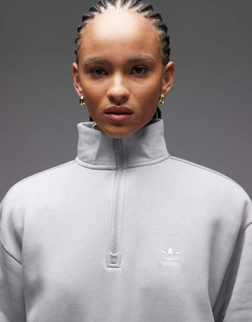 adidas Originals essentials half zip sweatshirt in grey, 3 of 4