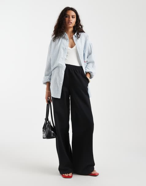 adidas Originals Essentials Jogger in Schwarz - view 1
