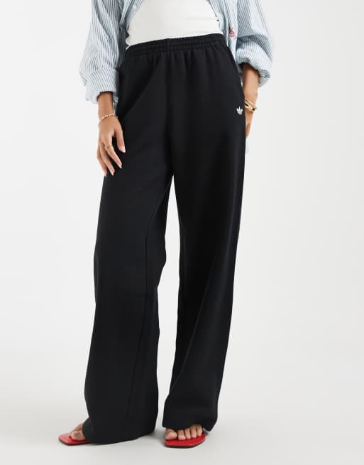 adidas Originals essentials joggingbukser i sort, 2 af 5