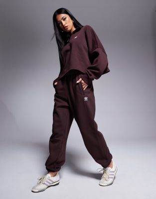 adidas Originals - Essentials - Jogginghose in Brown-Braun