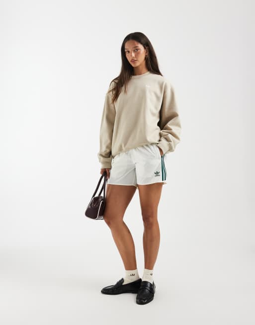 adidas Originals – Essentials – Langes Fleece-Sweatshirt in Khaki Three mit Rundhalsausschnitt, 2 von 4