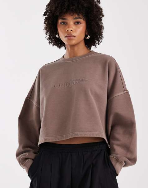 adidas Originals - Essentials - Lineair cropped sweatshirt in bruin - view 1