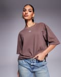 [adidas Originals] adidas Originals Essentials oversized t-shirt in shadow brown S SHADOW BROWN