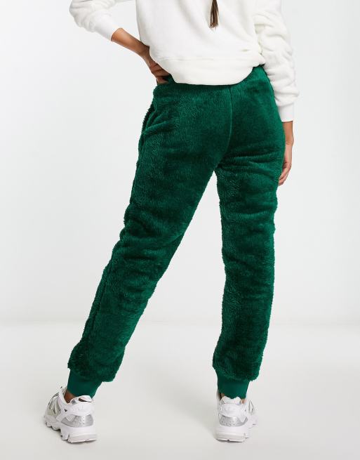 adidas Originals - Essentials - Pantalon de jogging en polaire - Vert foncé