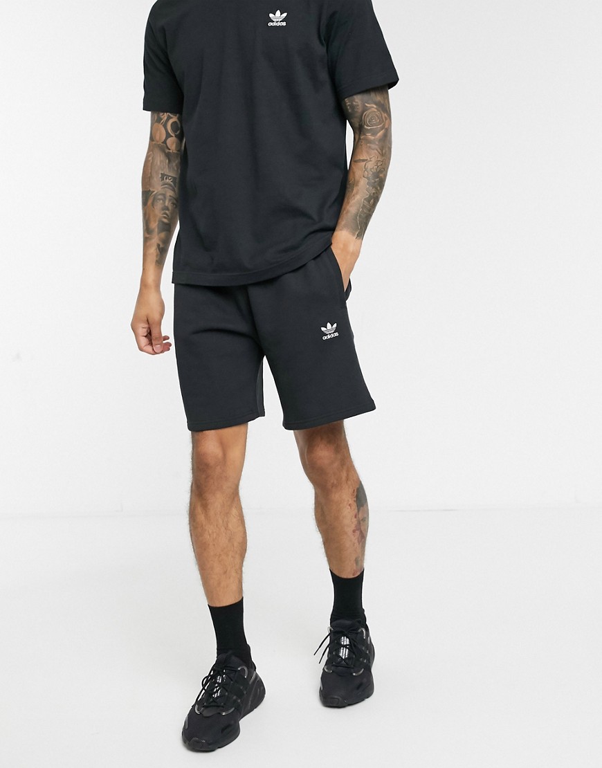 Adidas Originals Essentials - Pantaloncini con logo piccolo neri-Nero