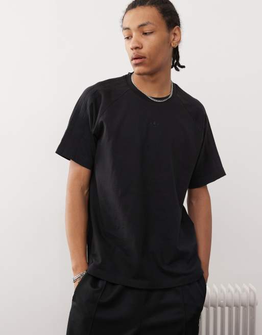 adidas Originals Essentials Premium T Shirt in Schwarz