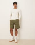 [adidas Originals] adidas Originals essentials shorts in khaki-Green L olive strata