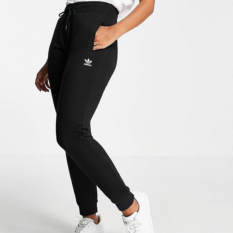 Betjening mulig kobling rynker adidas Originals Essentials slim fit joggers in black | ASOS