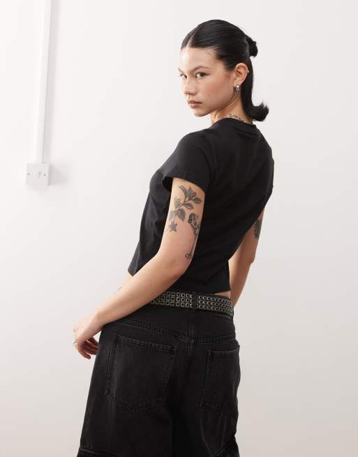 adidas Originals Essentials Slim Tee in black, 4 of 4