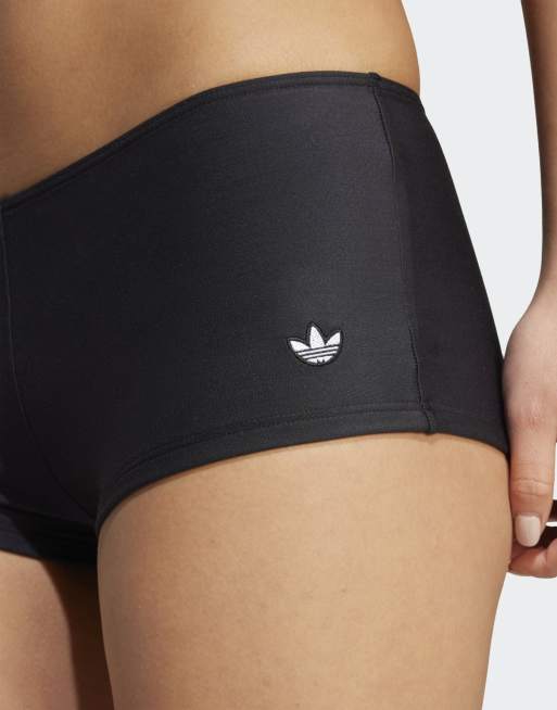 adidas Originals - Essentials - Sorte badehotpants