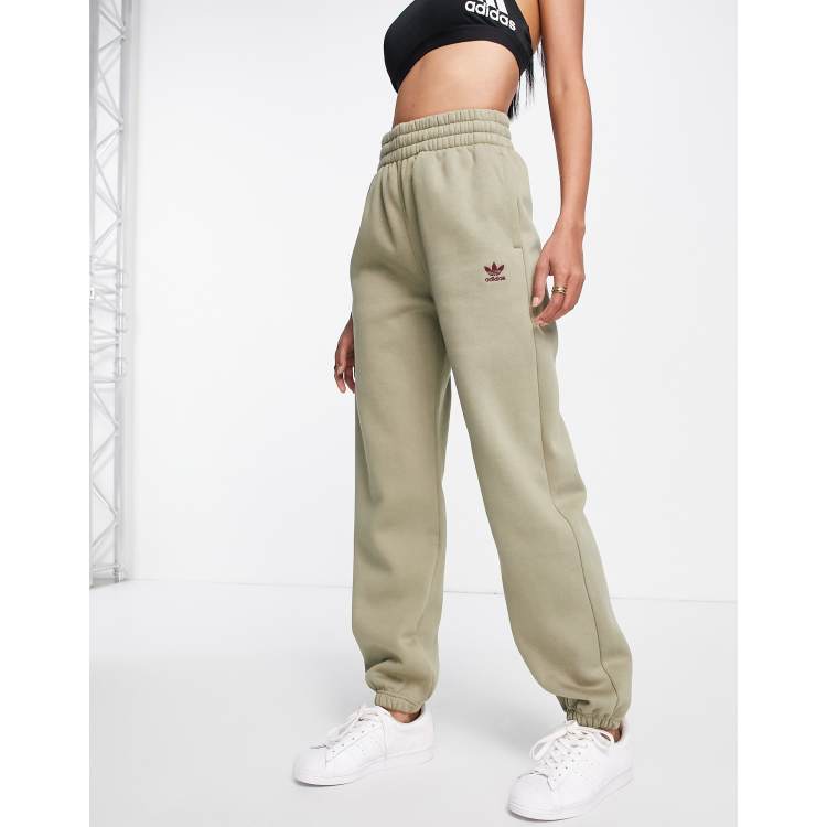 Khakis sweatpants hot sale