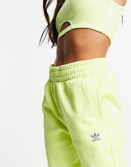 Murmuring extend Candy adidas Originals Essentials sweatpants in yellow | ASOS