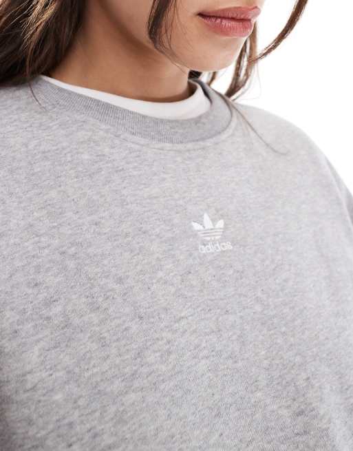 adidas Originals Essentials Sweatshirt in Grau mit Rundhalsausschnitt