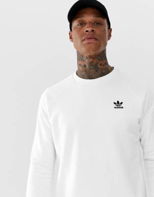 Adidas Originals Essentials Sweatshirt mit kleinem Logo in WeiB ASOS